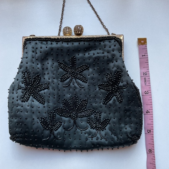 29. Vintage Black Beaded Clutch Satin Inside - Picture 11 of 12